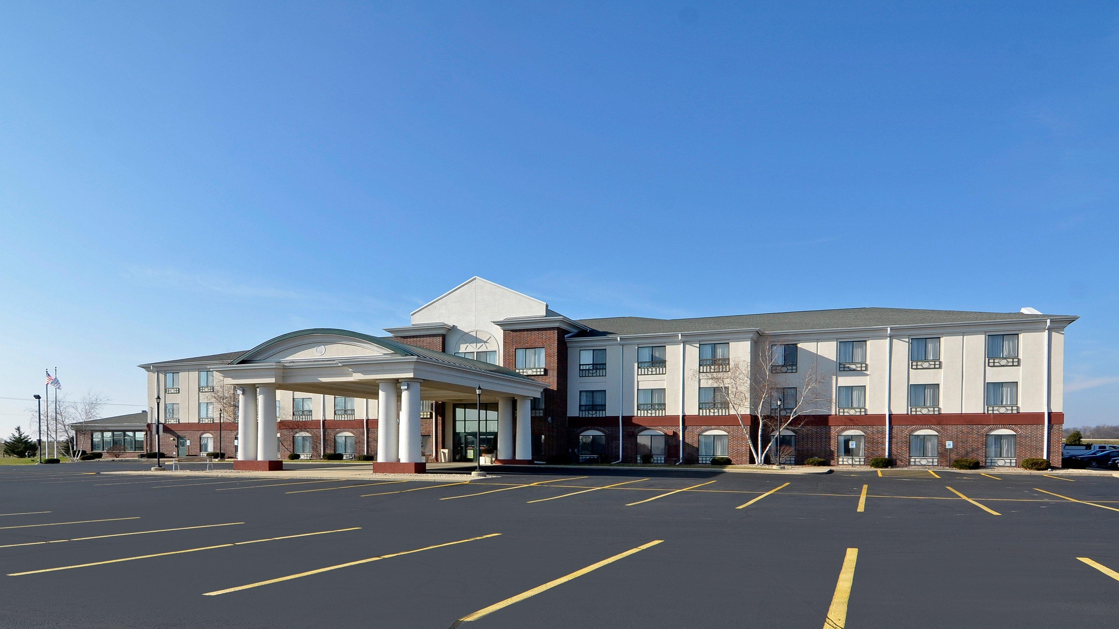 Holiday Inn Express Hotel & Suites Fort Atkinson By Ihg Εξωτερικό φωτογραφία