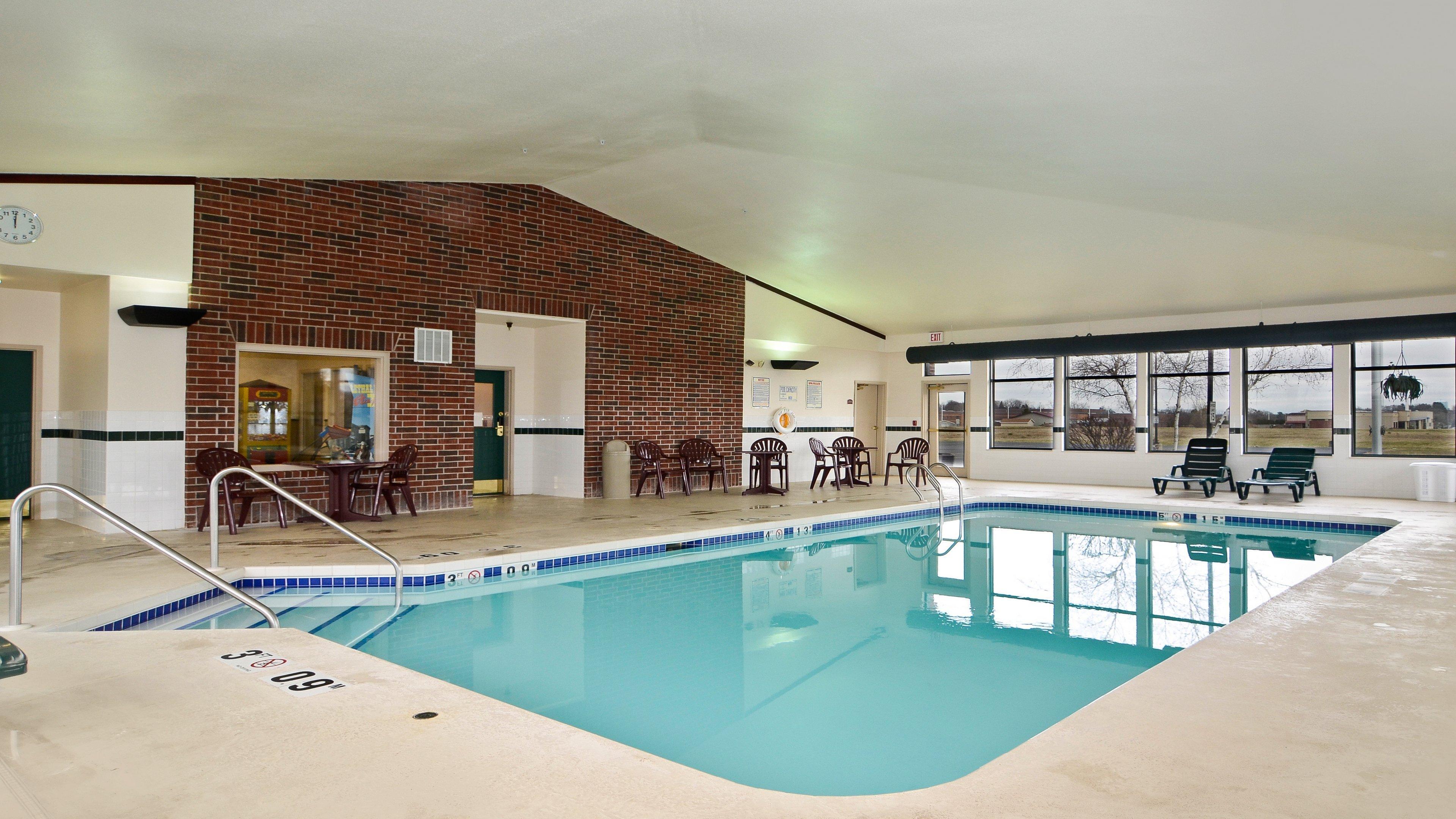 Holiday Inn Express Hotel & Suites Fort Atkinson By Ihg Εξωτερικό φωτογραφία